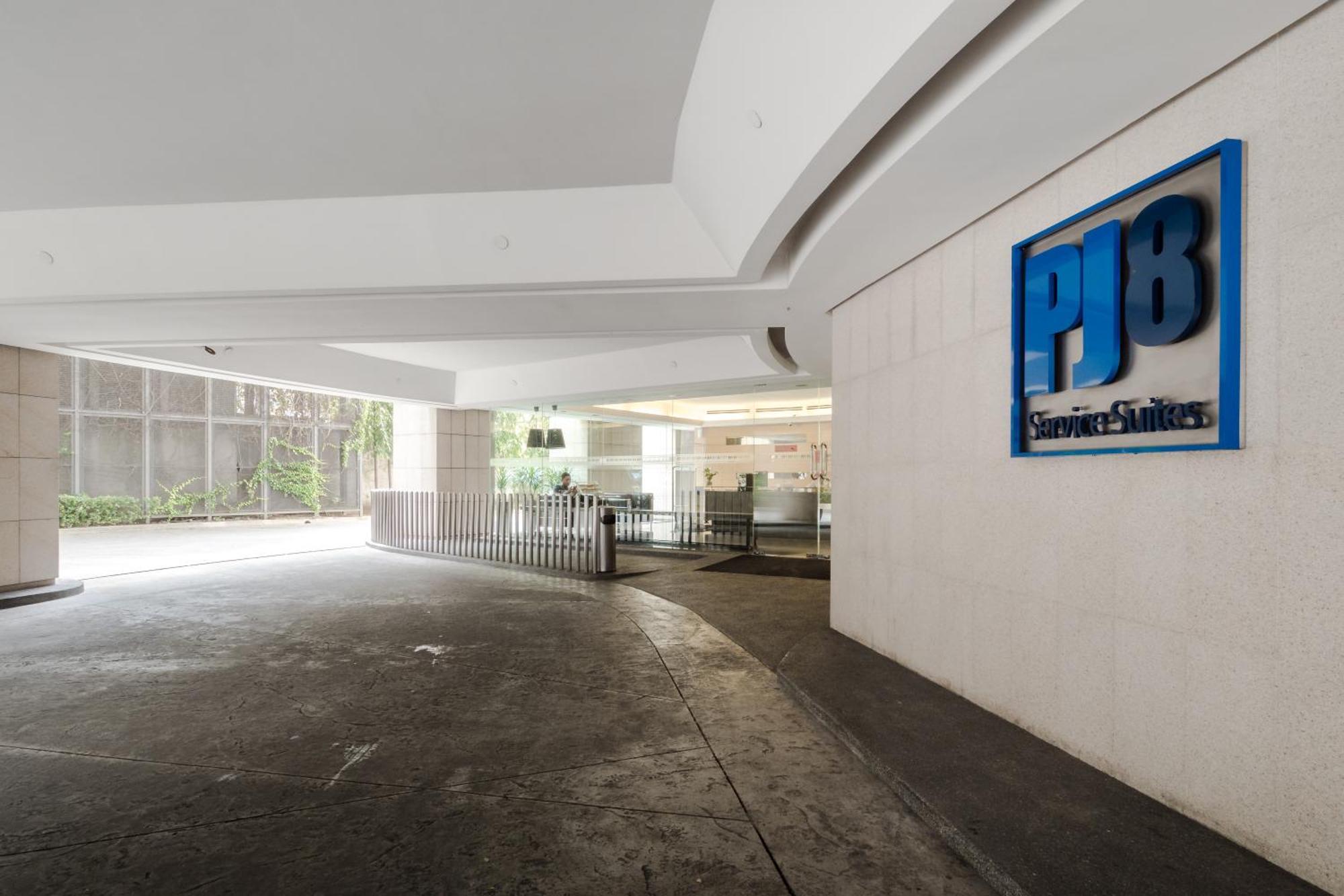 Pj8 Service Suites By Airhost Petaling Jaya Zewnętrze zdjęcie